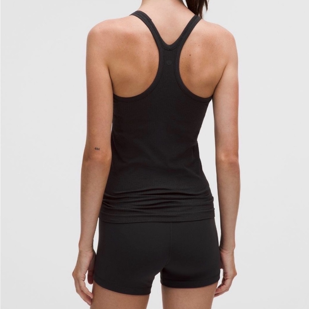 Lululemon Ebb to Street Racerback Tank Ribbed Black Size 6 Athleisure Gym Yoga - Picture 2 of 8